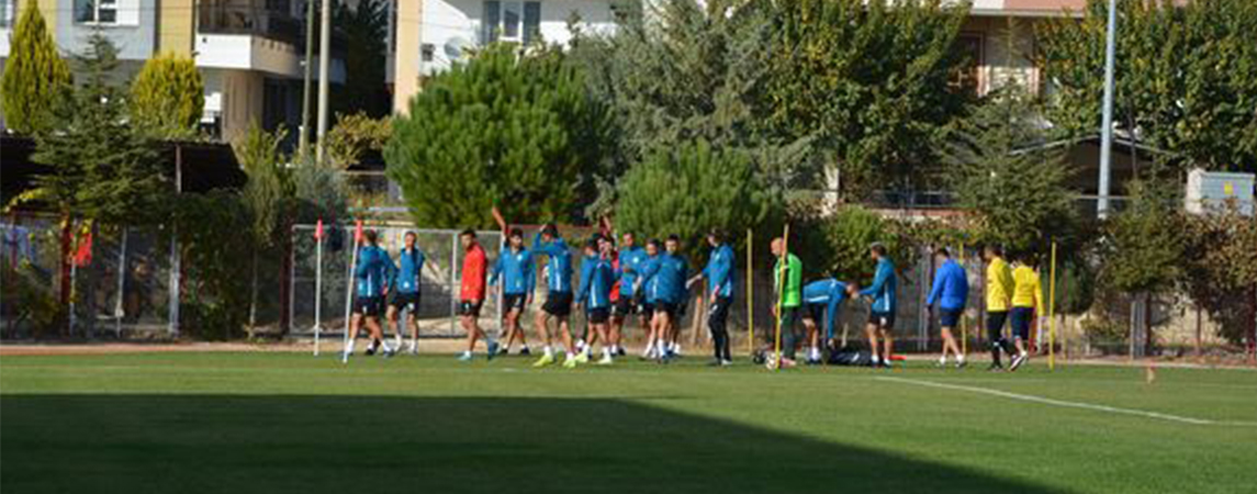 KORKUTELİSPOR, YARIN DEMRESPOR İLE KARŞILAŞACAK