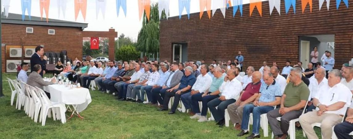 AK PARTİDE BAYRAMLAŞMA